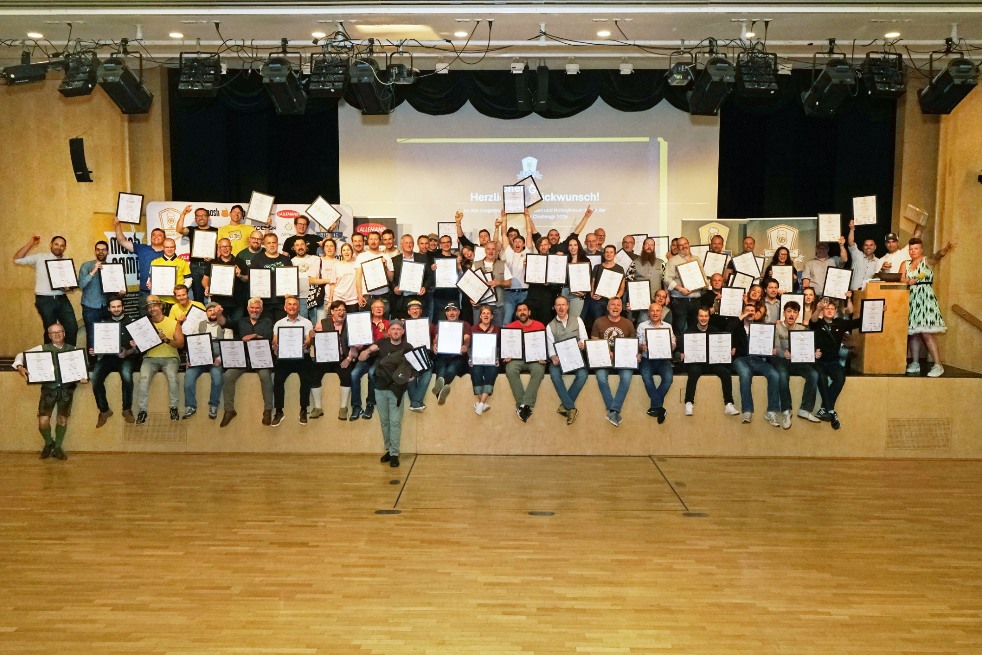 05_ABC_2026_Gruppenfoto_Siegerinnen_Mathias_Scheuringer_wwwpiratat bierkultur | Bierland &Ouml;sterreich